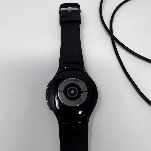 Samsung Galaxy Watch4 Classic Stainless Steel 46mm Black Smartwatch Bluetooth - Picture 3 of 9